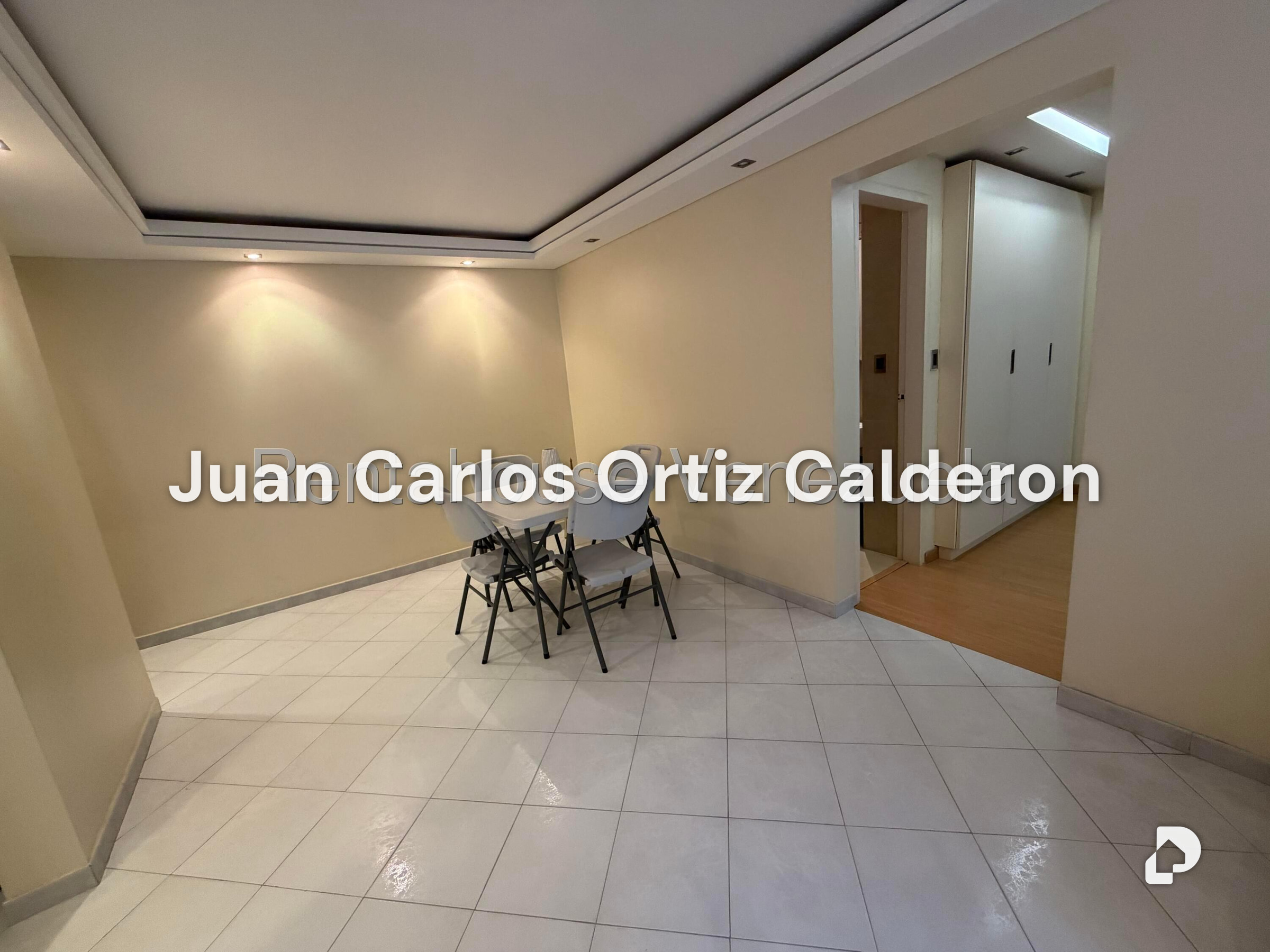Apartamento en Colinas de La Tahona, Caracas – 11