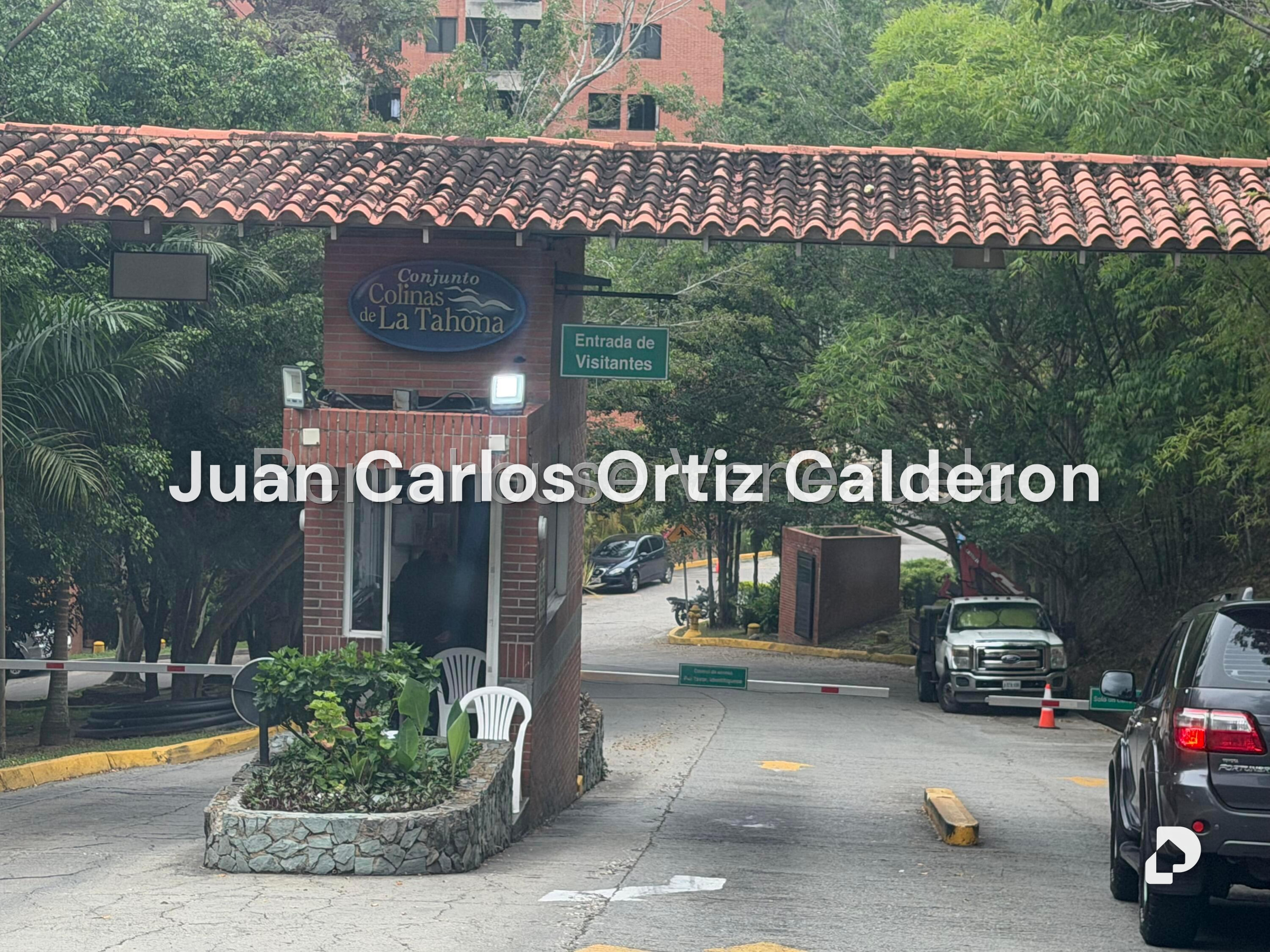 Apartamento en Colinas de La Tahona, Caracas – 1