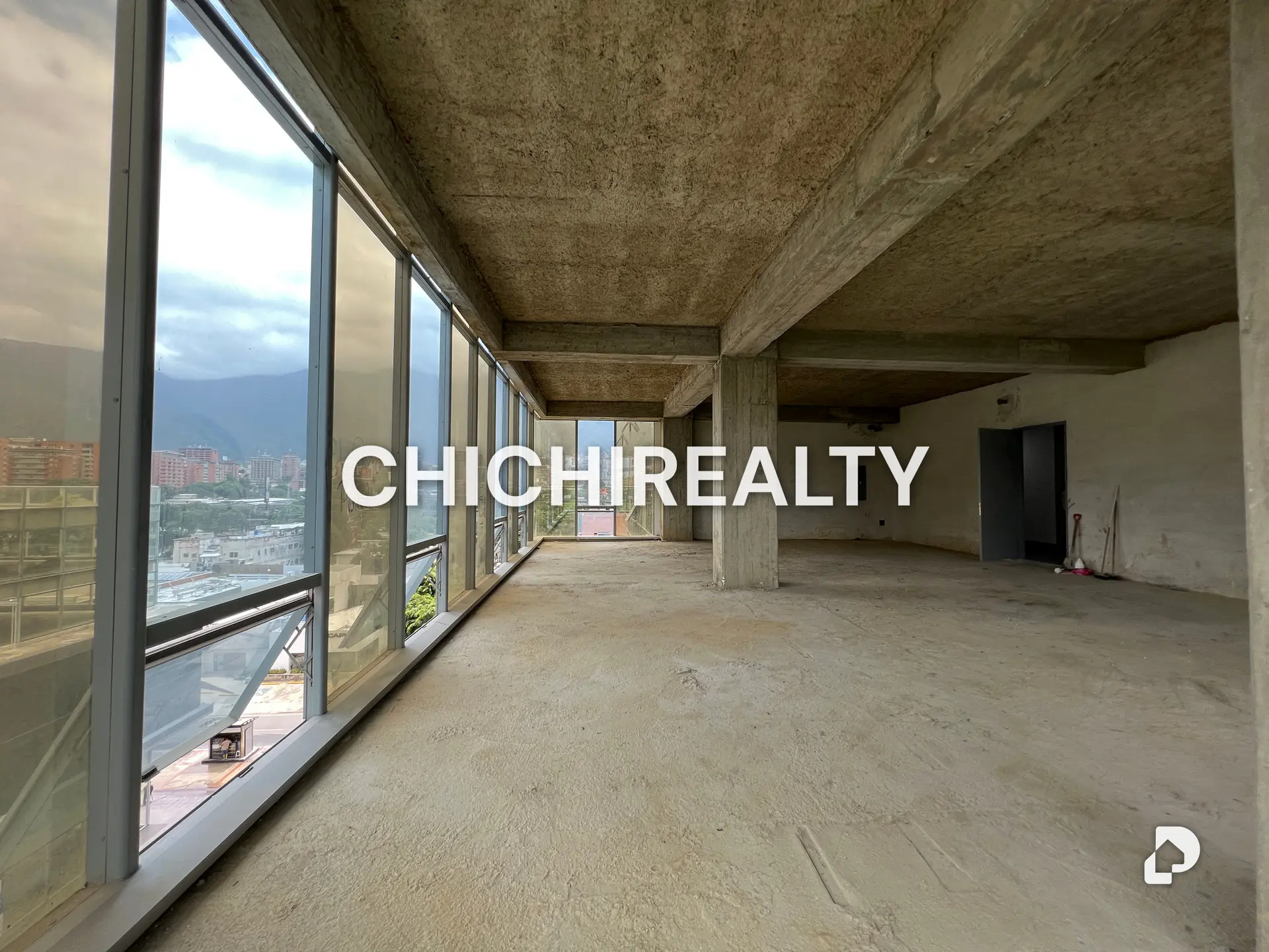 Office in Las Mercedes, Caracas – 2