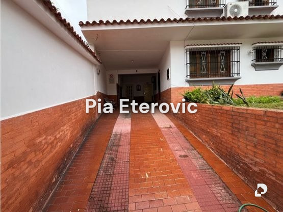 Casa en Parroquia Urbana San José, Valencia – 9