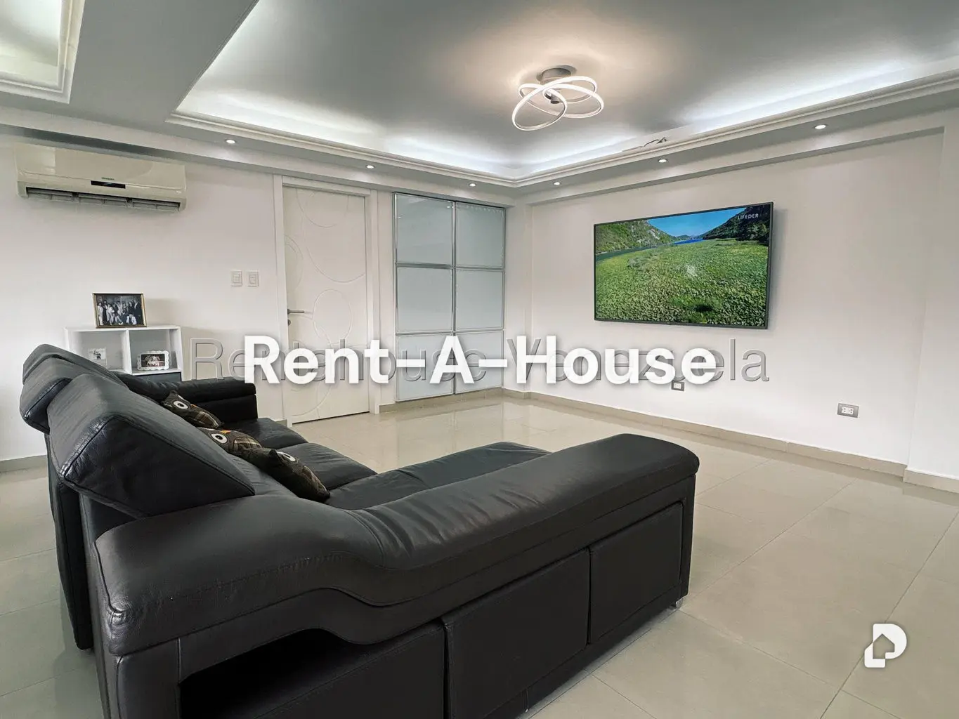 Apartamento en Los Naranjos (del Cafetal), Caracas – 26