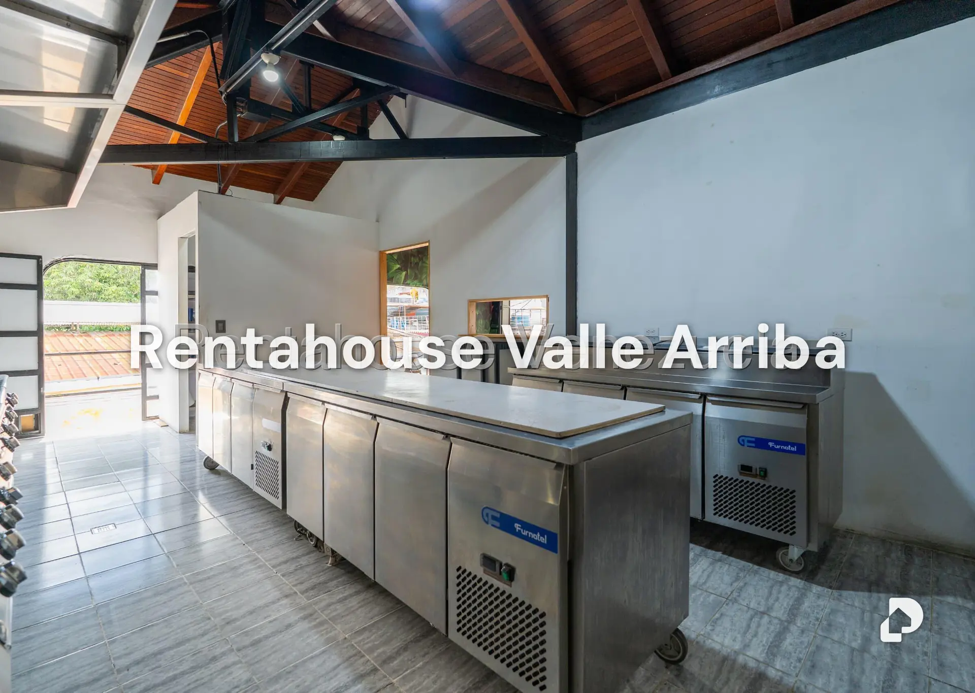 Local comercial en El Hatillo, Caracas – 14