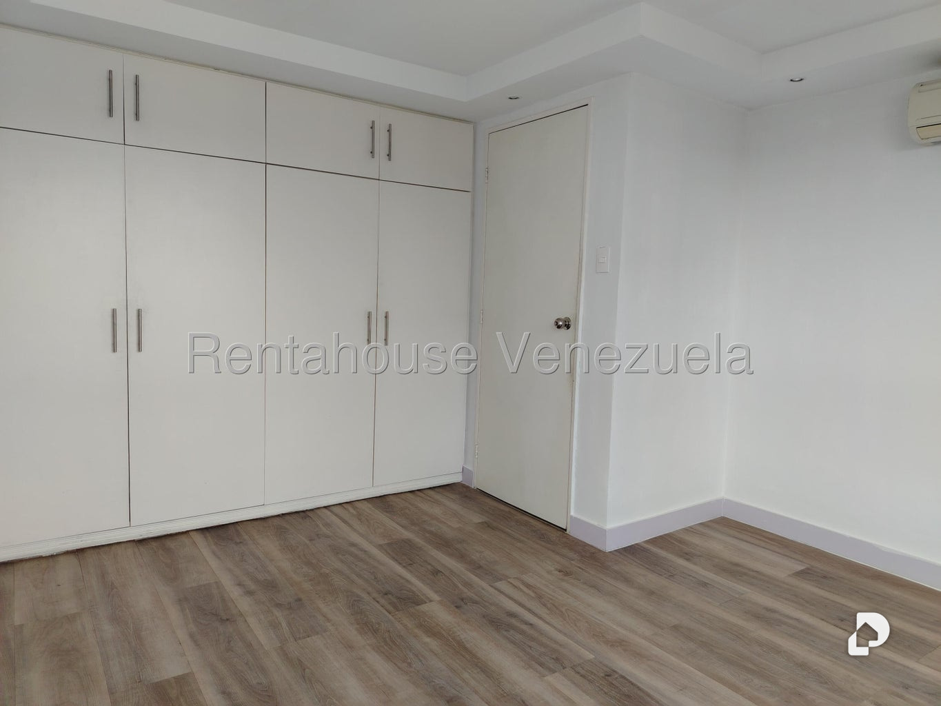 Apartamento en Altamira, Caracas – 12