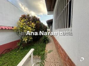 Casa en Prados del Este, Caracas – 16