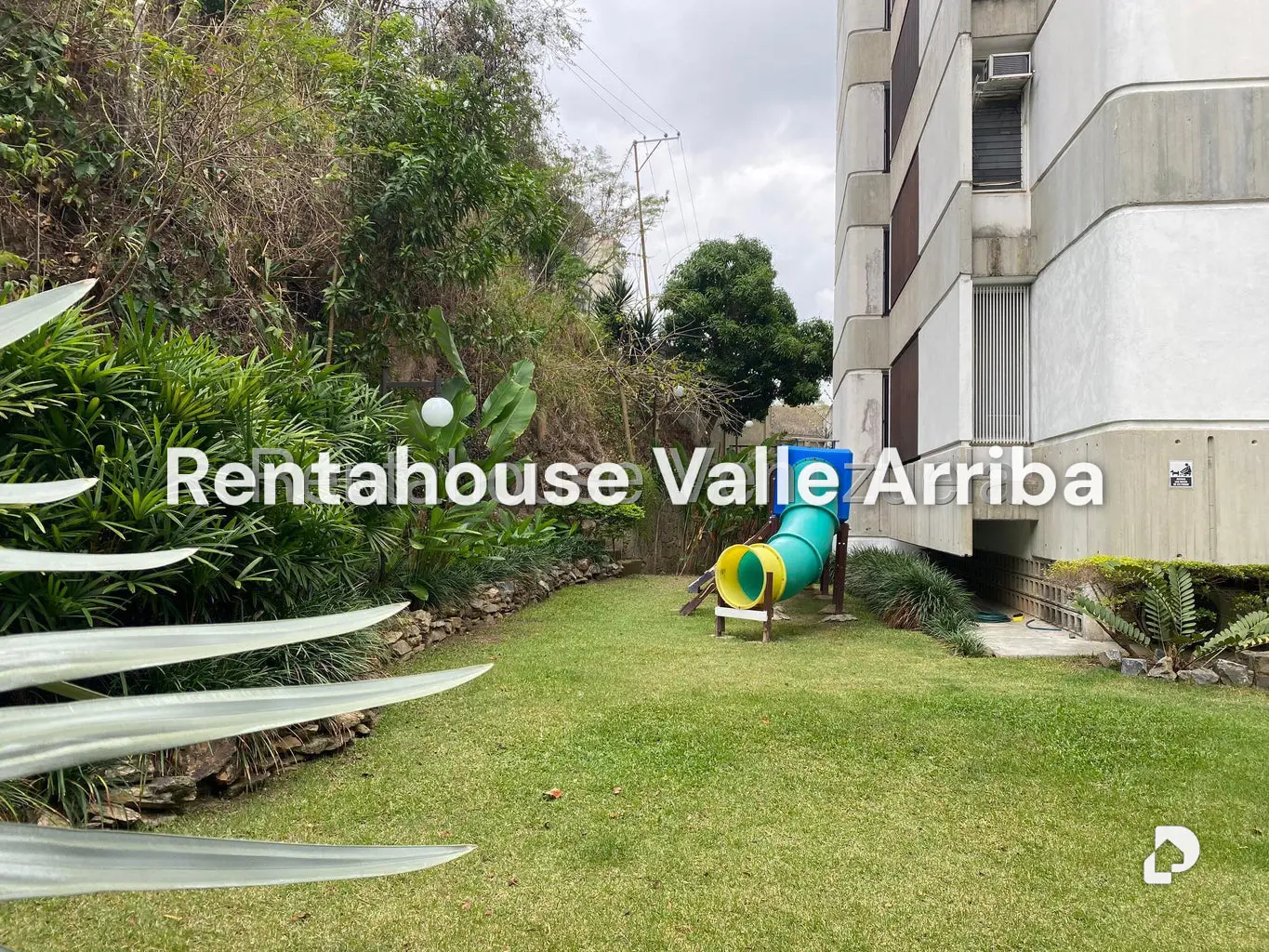 Apartamento en Las Mercedes, Caracas – 23