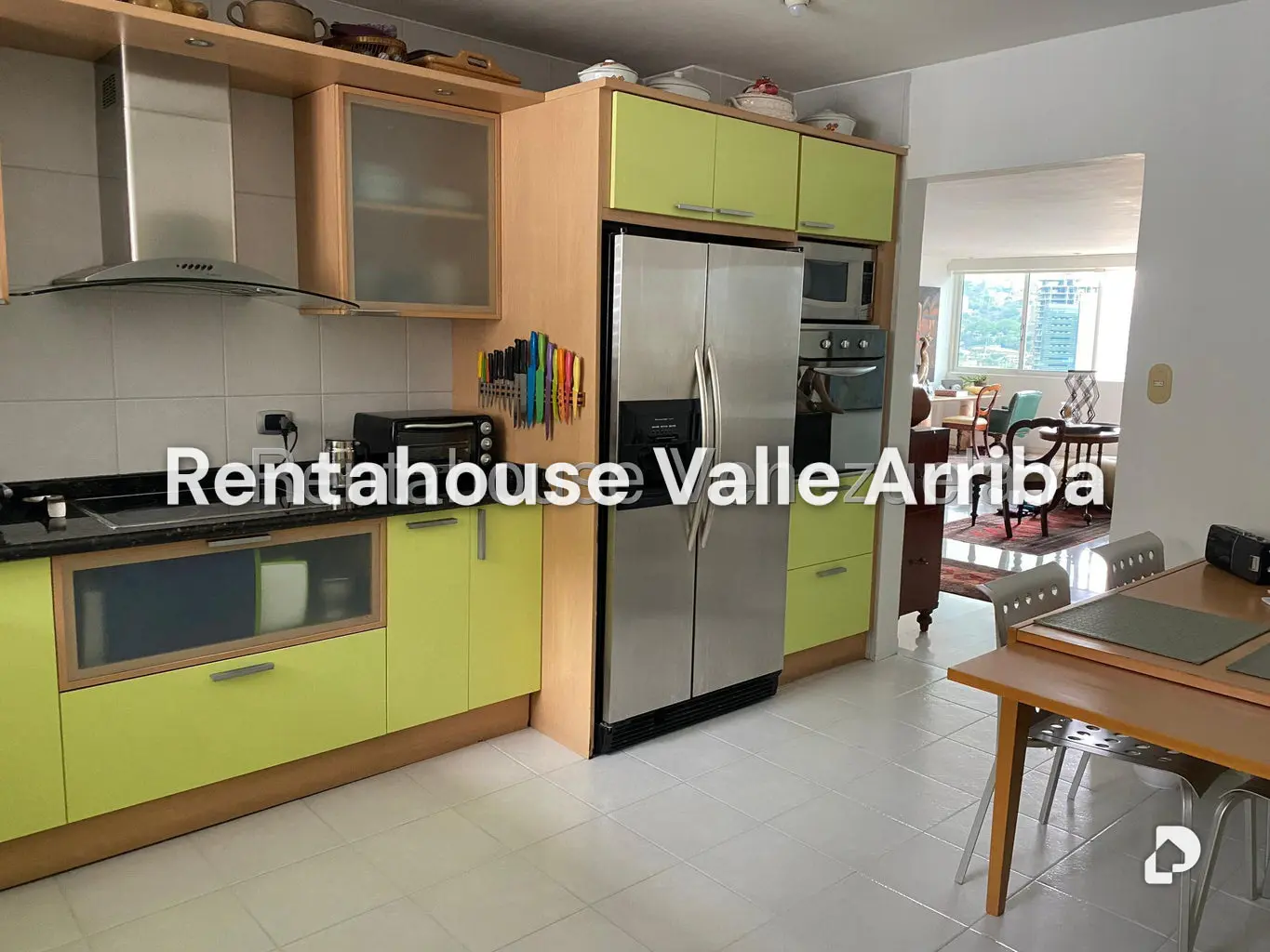 Apartamento en Las Mercedes, Caracas – 11