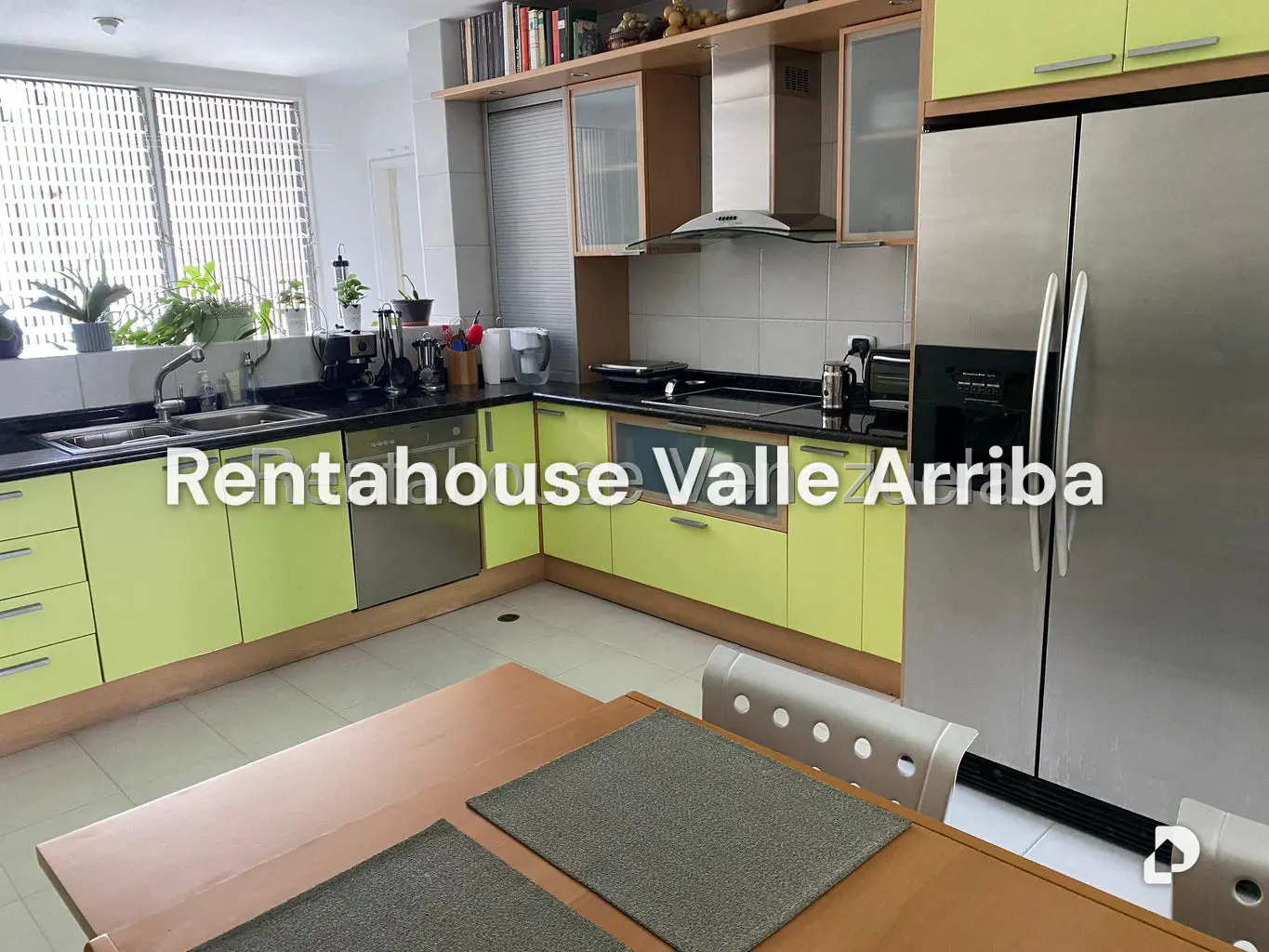Apartamento en Las Mercedes, Caracas – 10