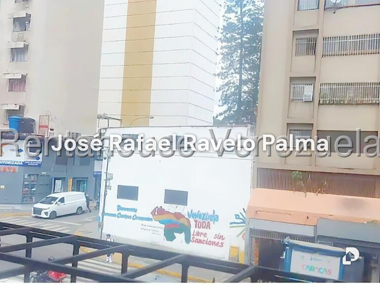 Local comercial en Av. Baralt, Caracas – 13