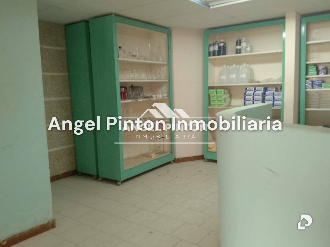 Oficina en Avenida Cecilio Acosta, Maracaibo – 1