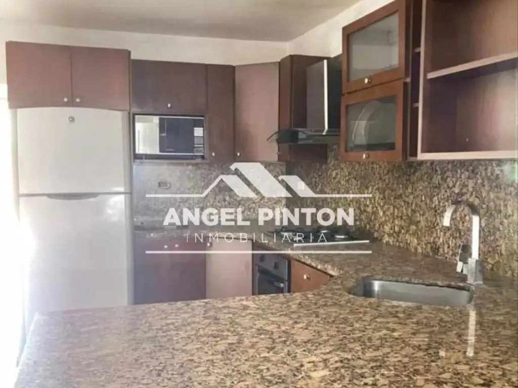 Townhouse in Maracaibo - 1