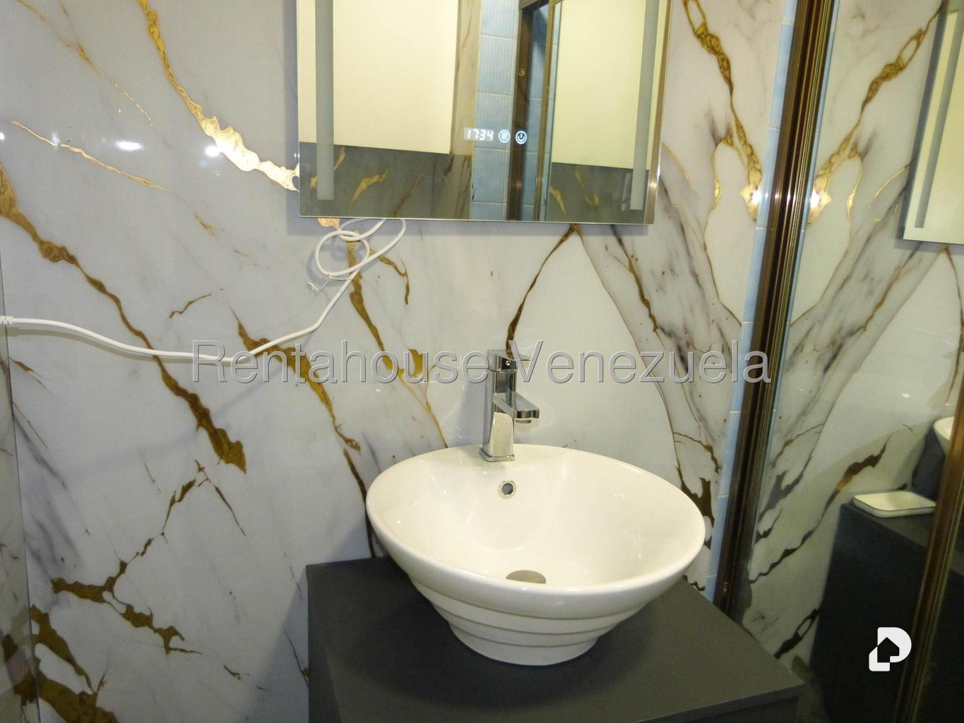 Apartment in Los Dos Caminos, Caracas – 20