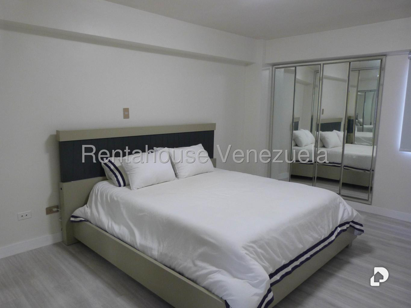 Apartment in Los Dos Caminos, Caracas – 21