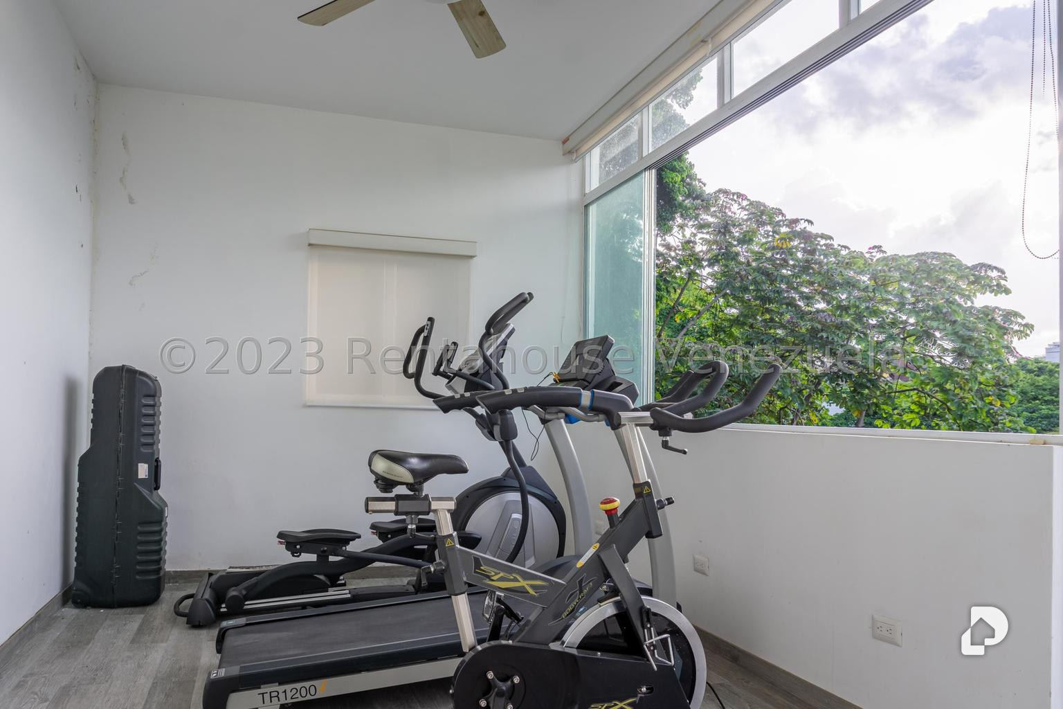 Casa en Colinas de Bello Monte, Caracas – 26
