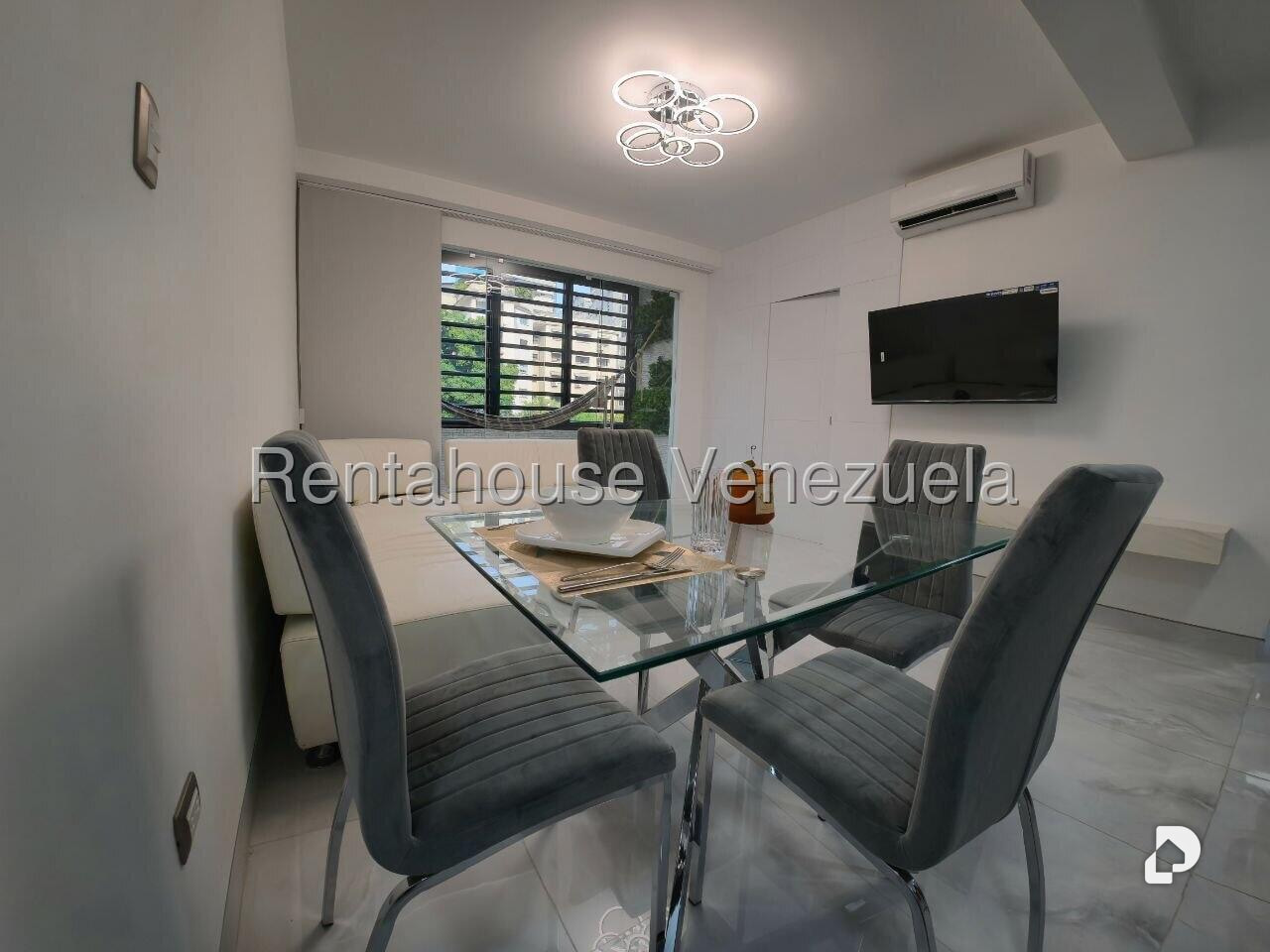 Apartamento en Altamira, Caracas – 2