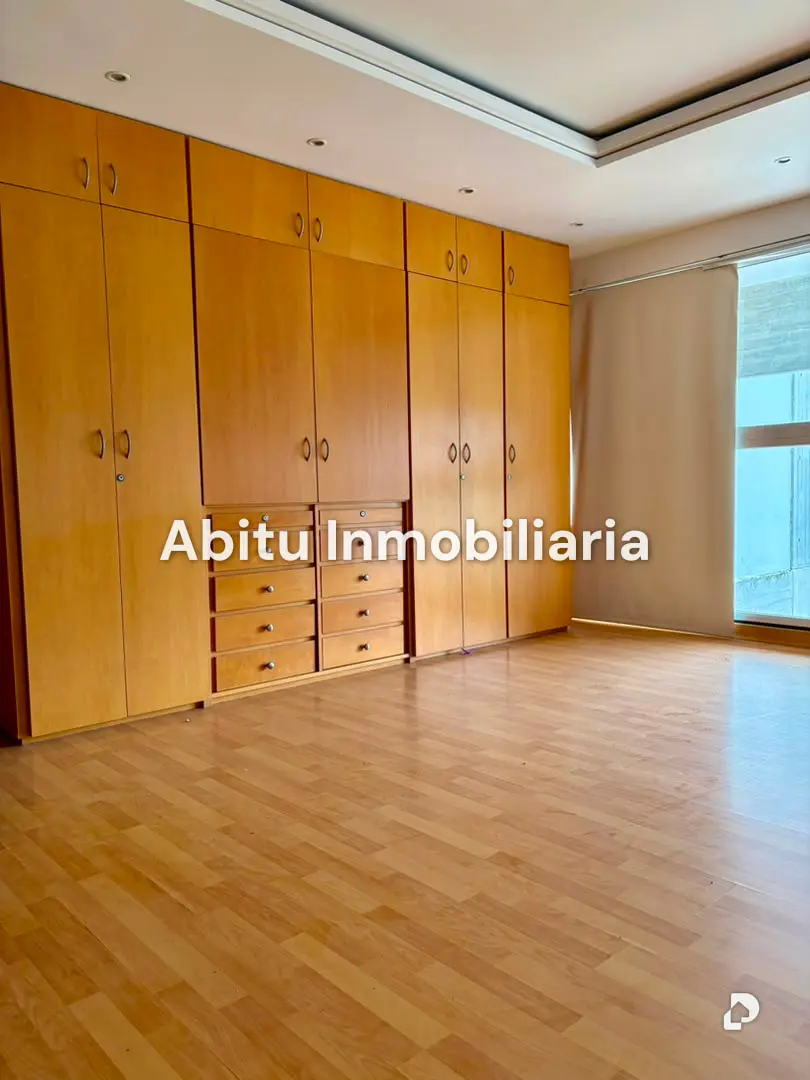 Apartment in Oripoto, Caracas – 9