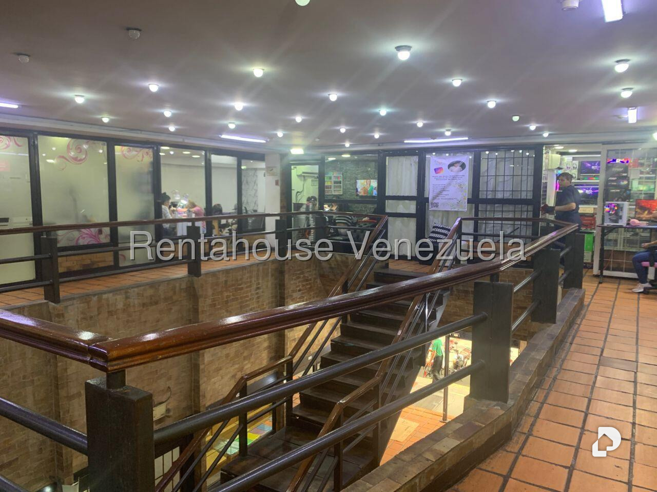 Edificio en Parroquia La Candelaria, Caracas – 13