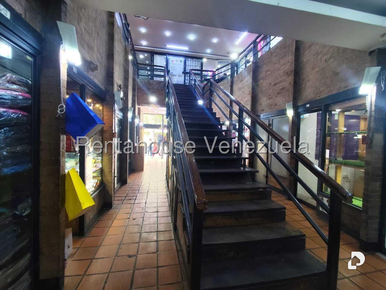 Edificio en Parroquia La Candelaria, Caracas – 5