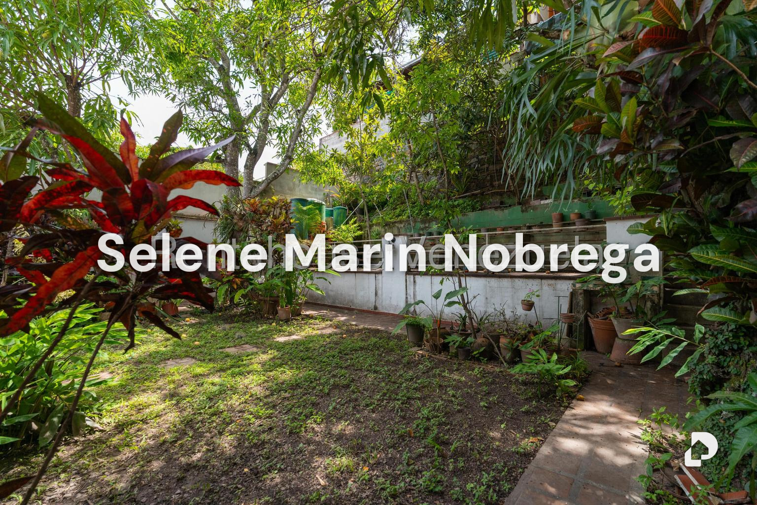 House in El Cafetal, Caracas – 24