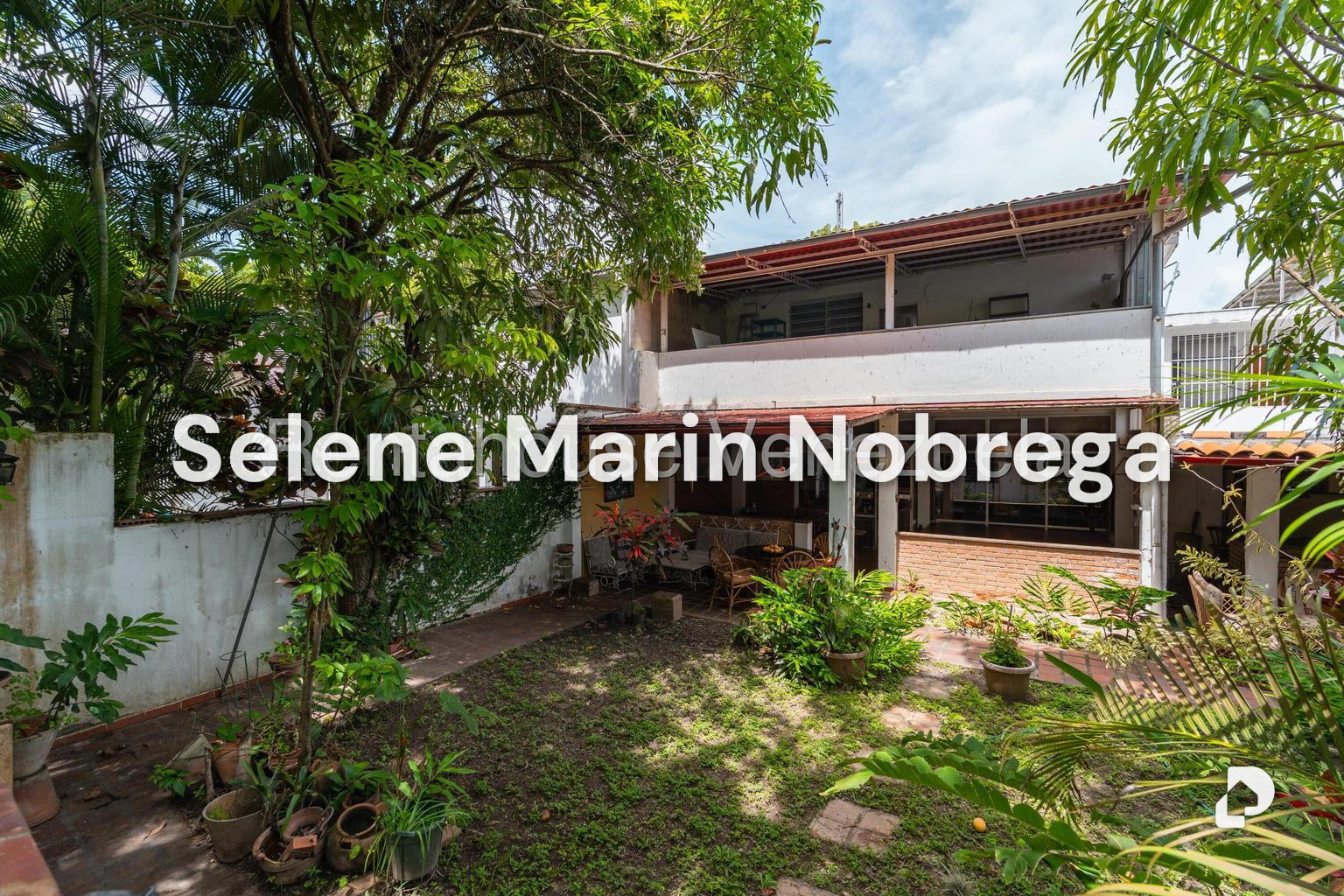House in El Cafetal, Caracas – 23