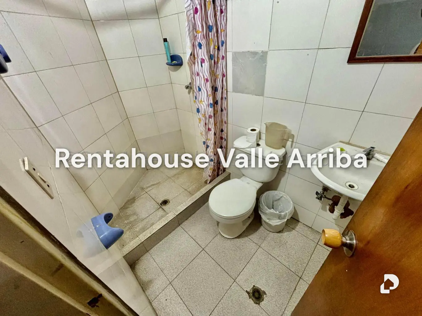 Local comercial en Los Rosales, Caracas – 17