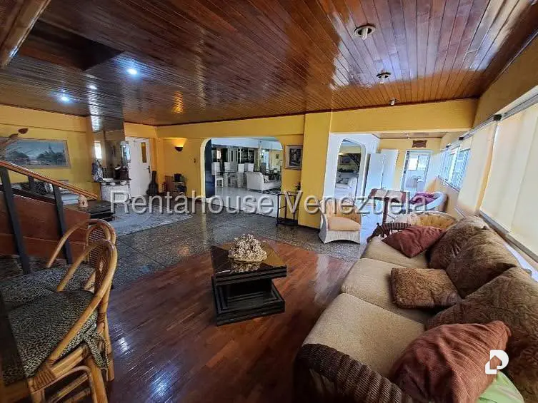 Apartamento en Colinas de La California, Caracas – 12