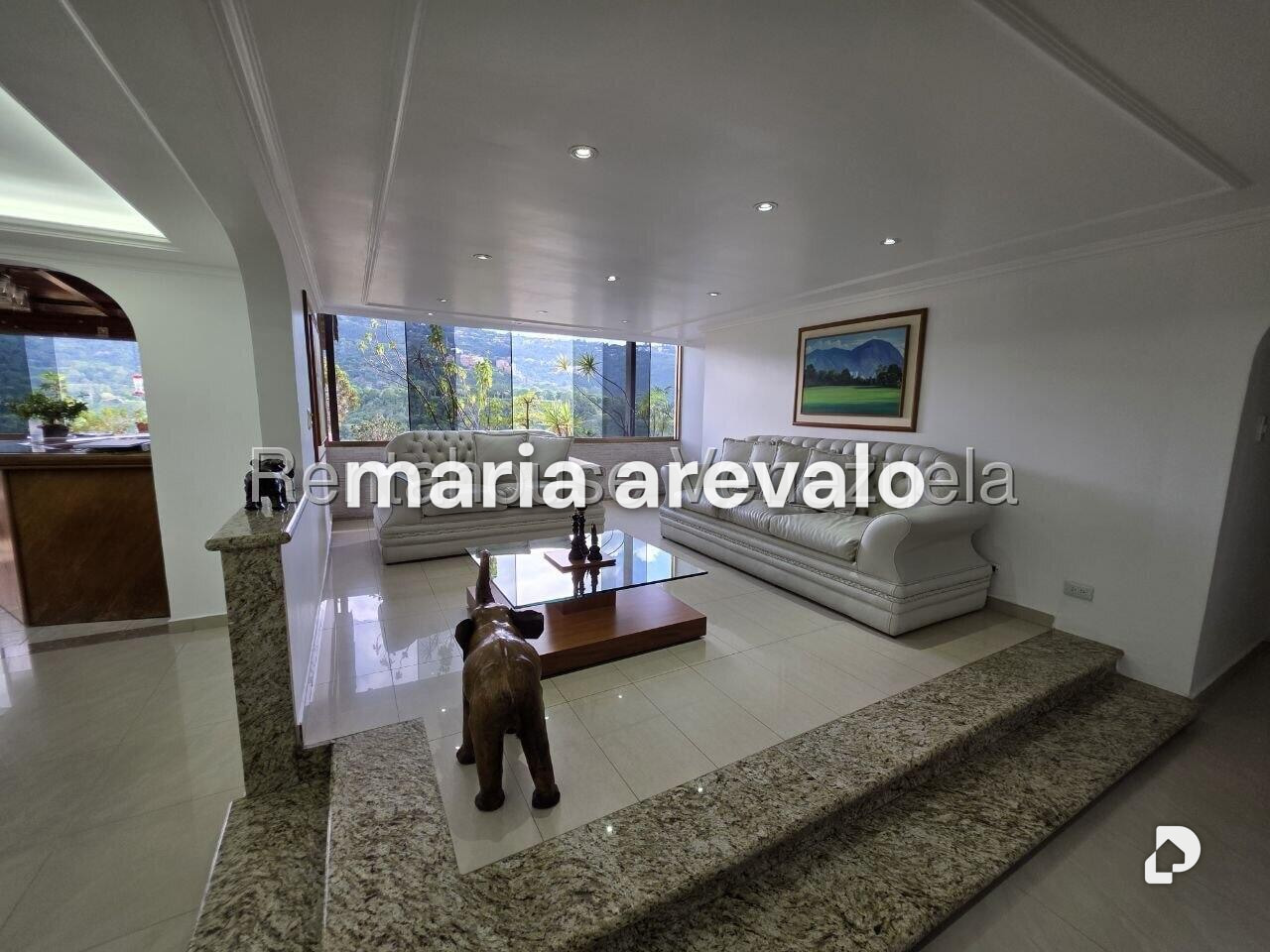 Apartment in Macaracuay, Caracas – 3