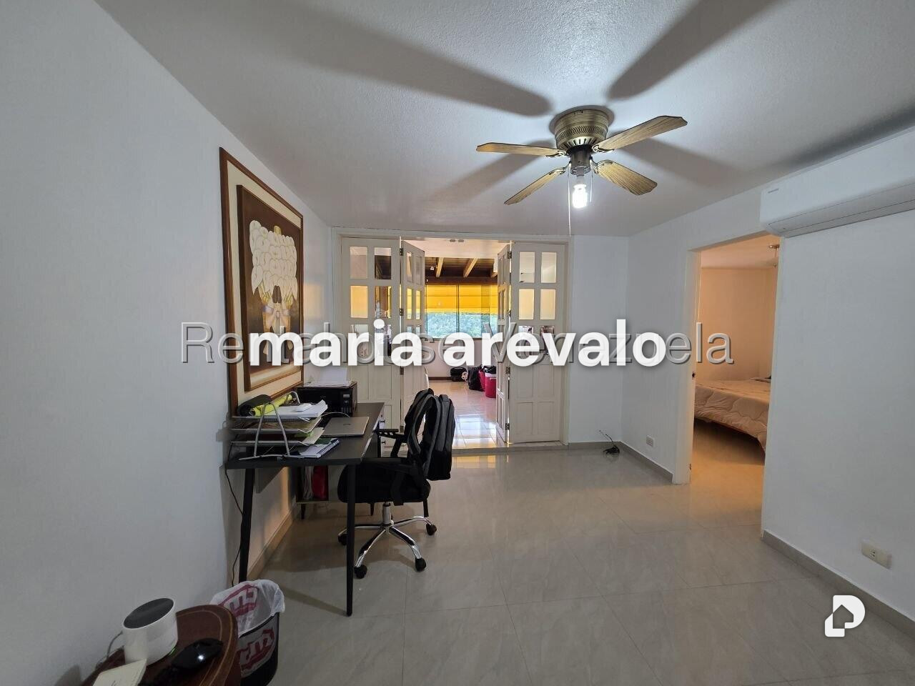 Apartment in Macaracuay, Caracas – 28
