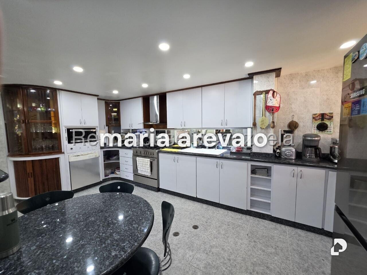 Apartment in Macaracuay, Caracas – 15