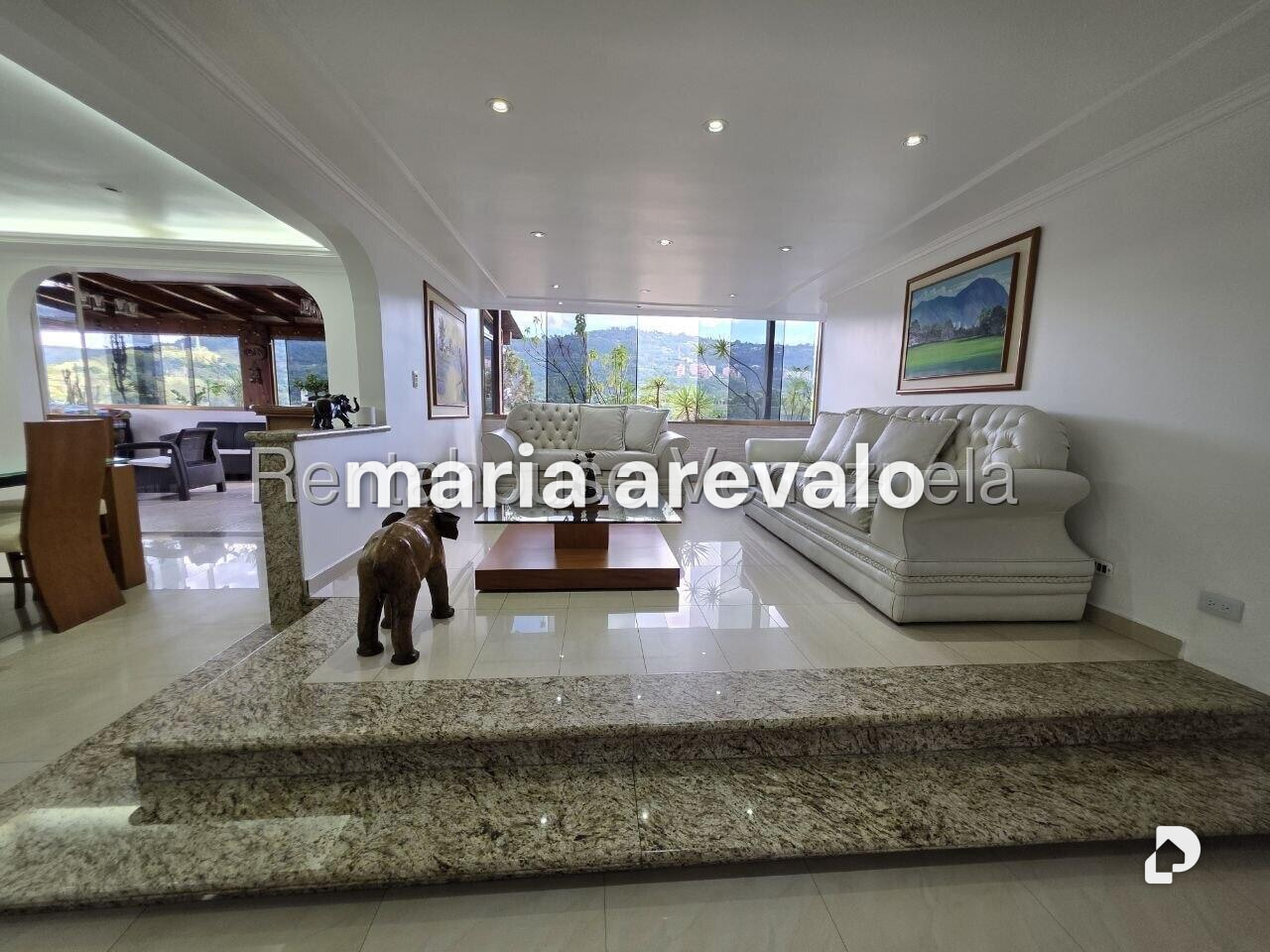 Apartment in Macaracuay, Caracas – 4
