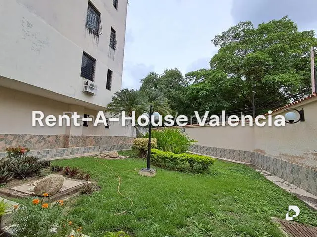 Apartamento en Parroquia Urbana San José, Valencia – 3
