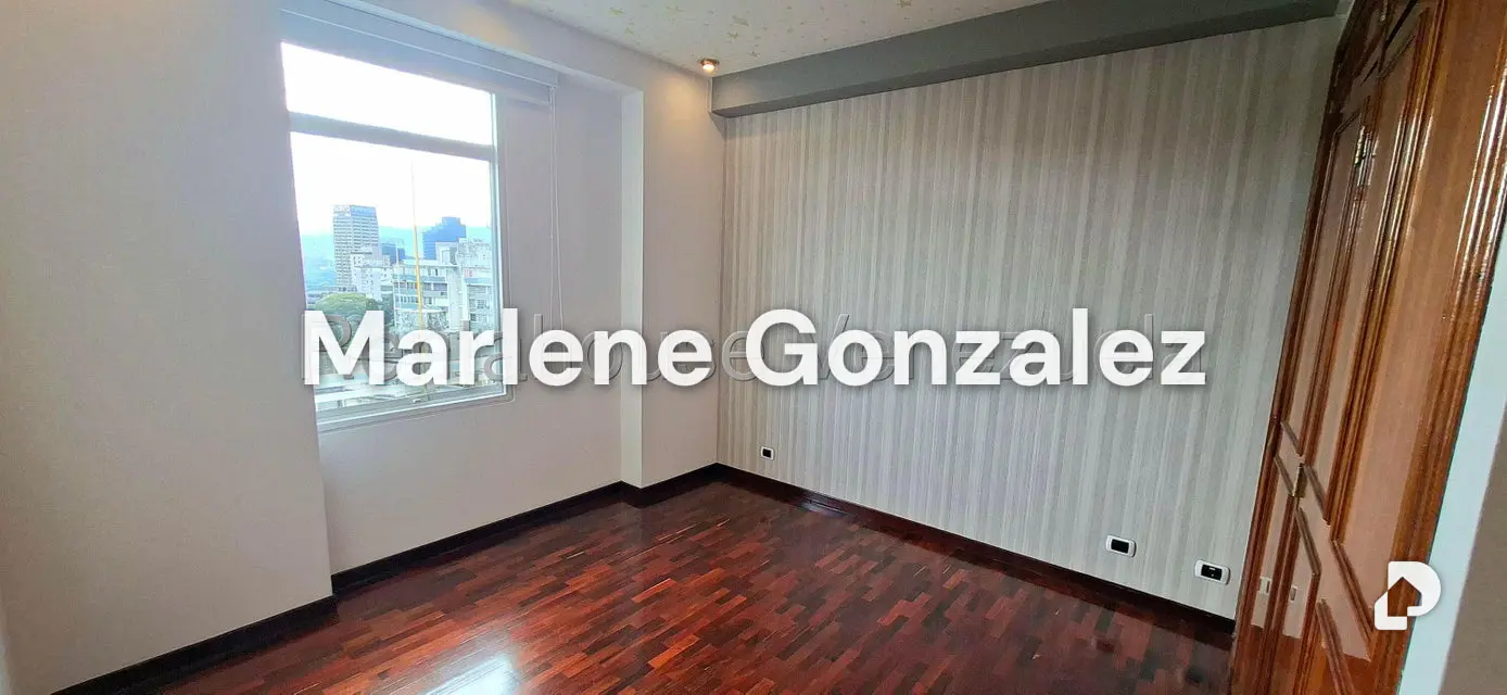 Apartamento en La Florida, Caracas – 13