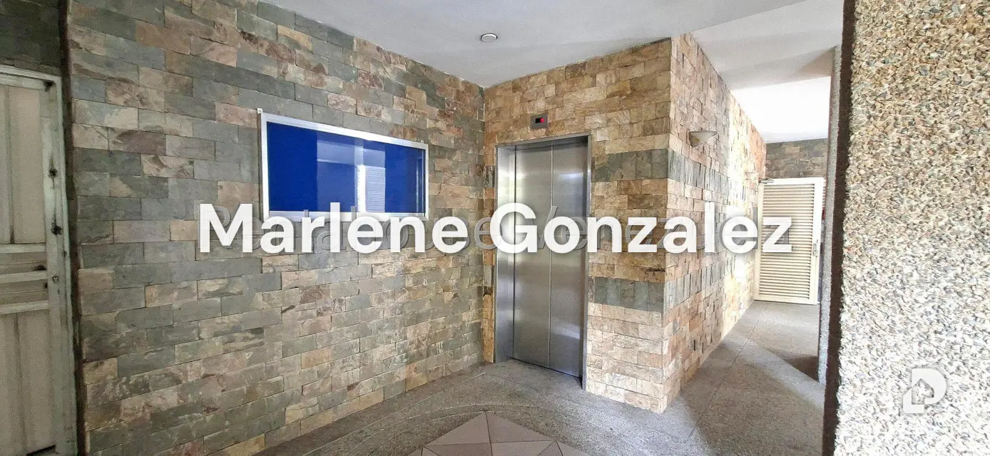 Apartamento en La Florida, Caracas – 2