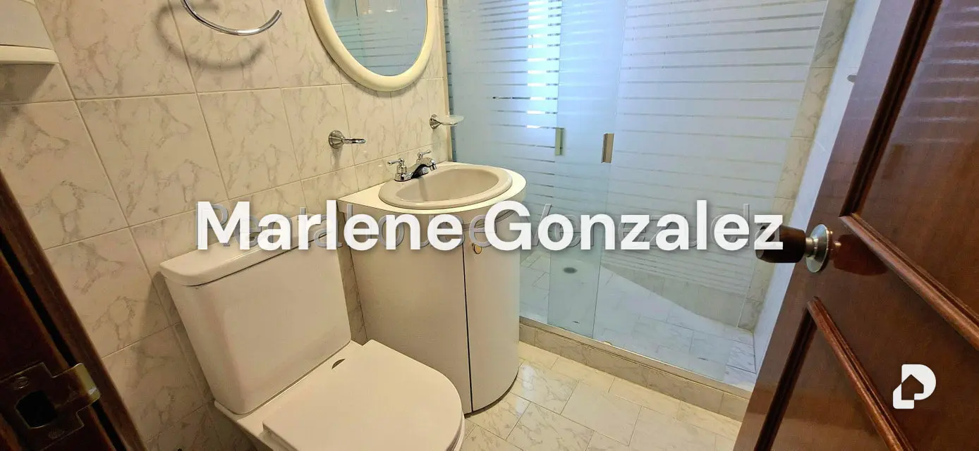 Apartamento en La Florida, Caracas – 12