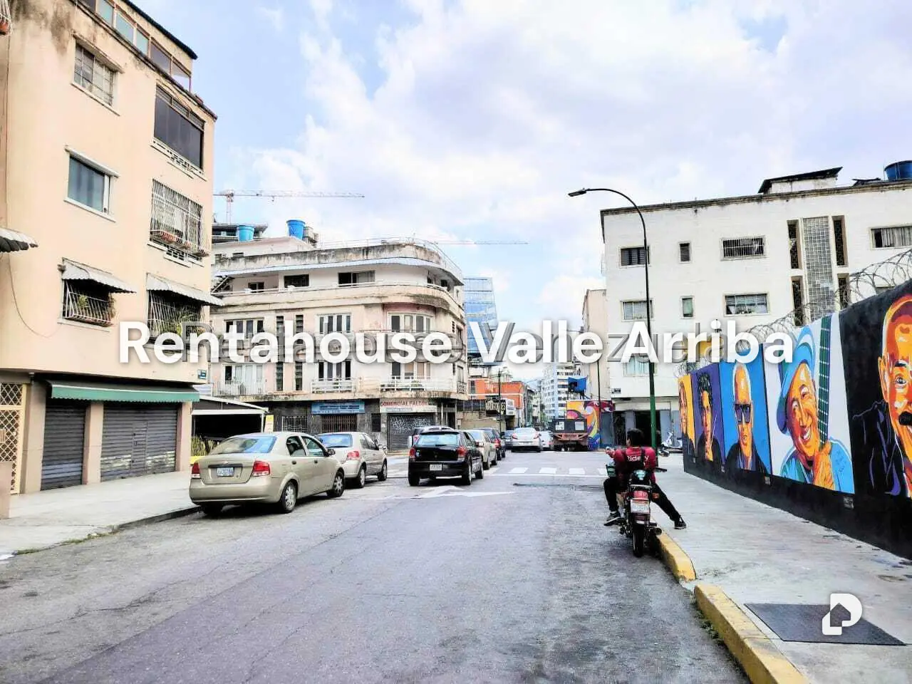 Local comercial en La Castellana, Caracas – 12