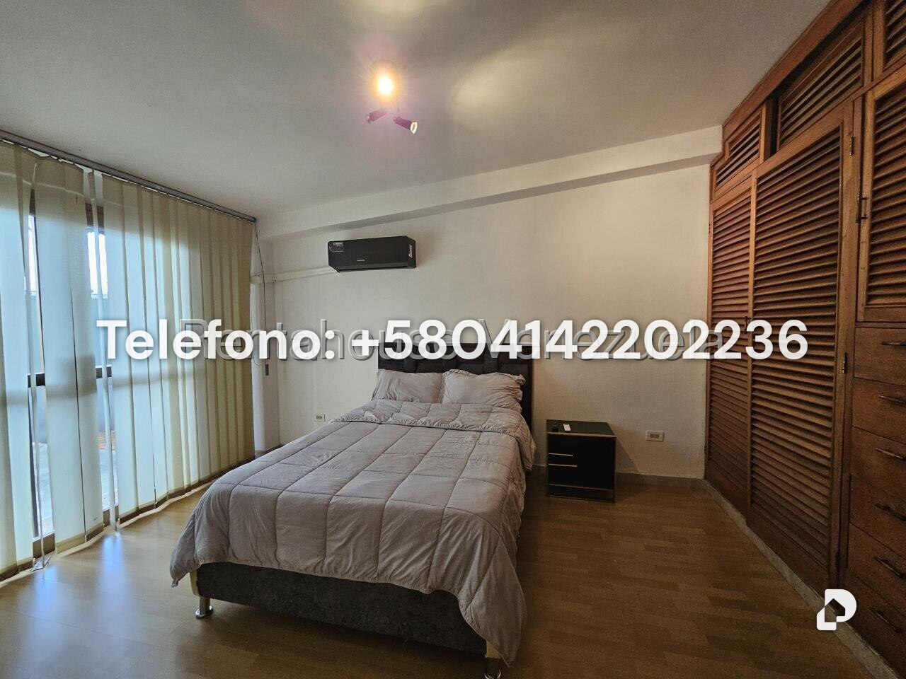 Casa en Prados del Este, Caracas – 30
