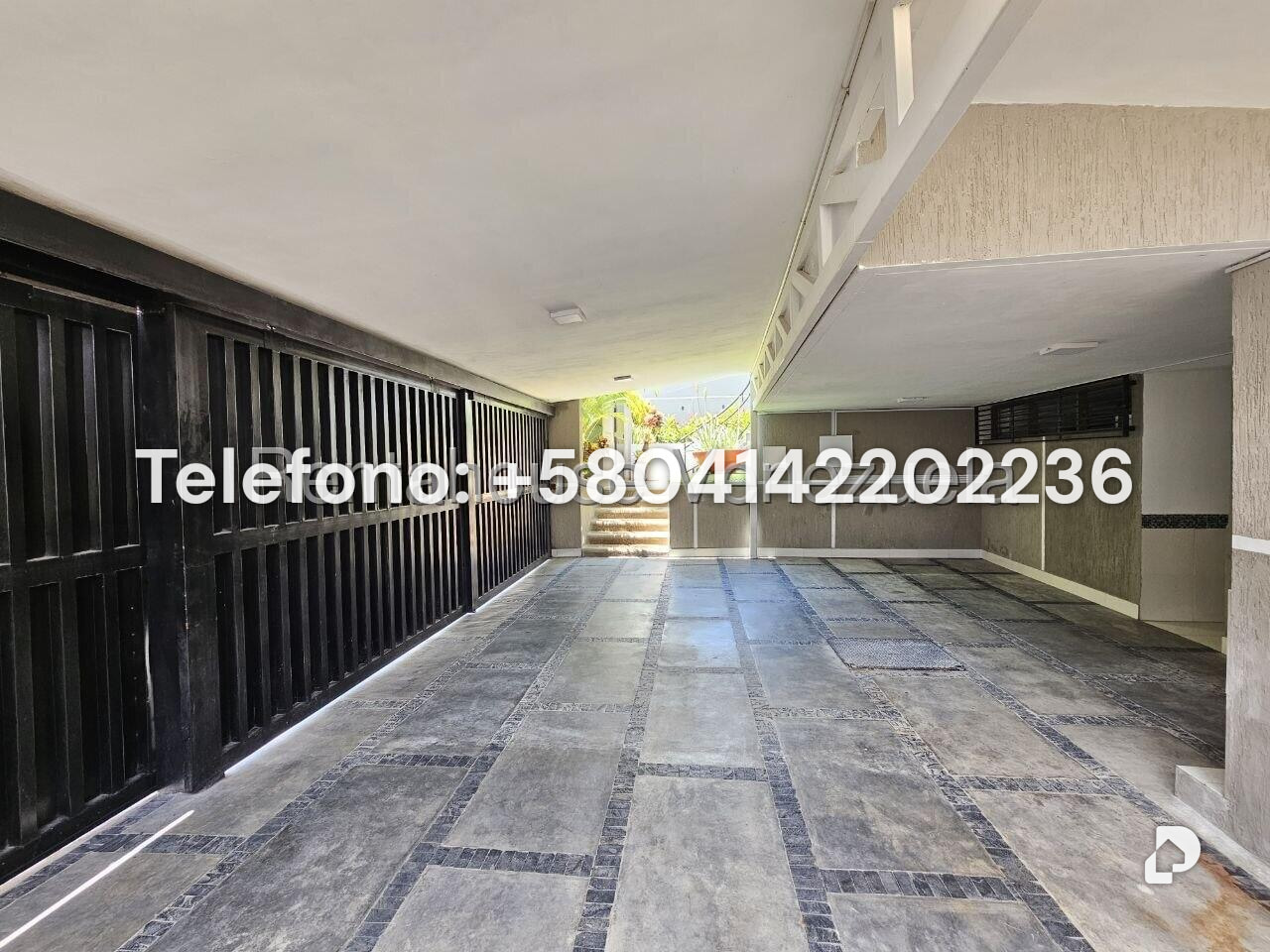 Casa en Prados del Este, Caracas – 44
