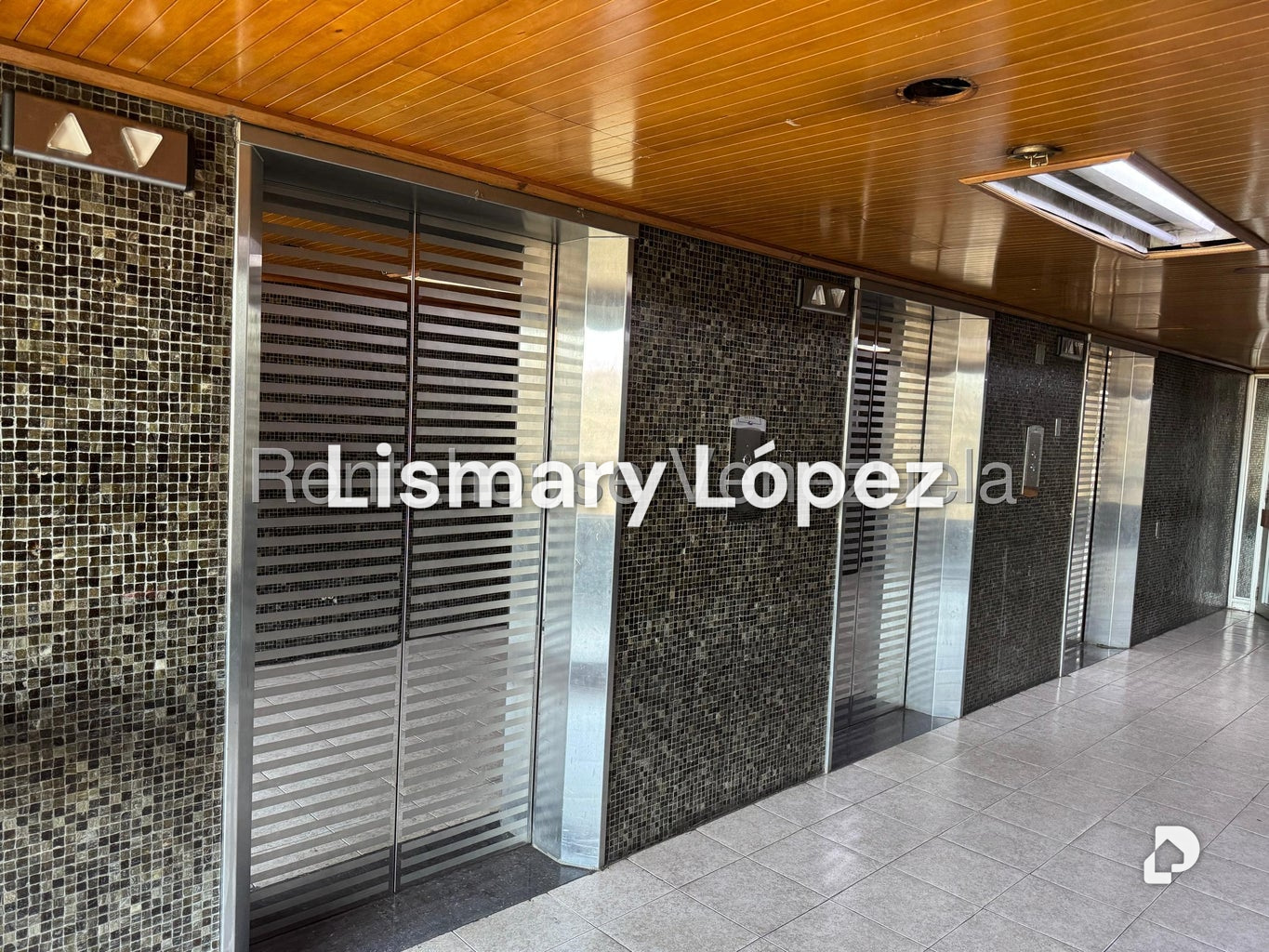 Apartment in Parque Central, Caracas – 2