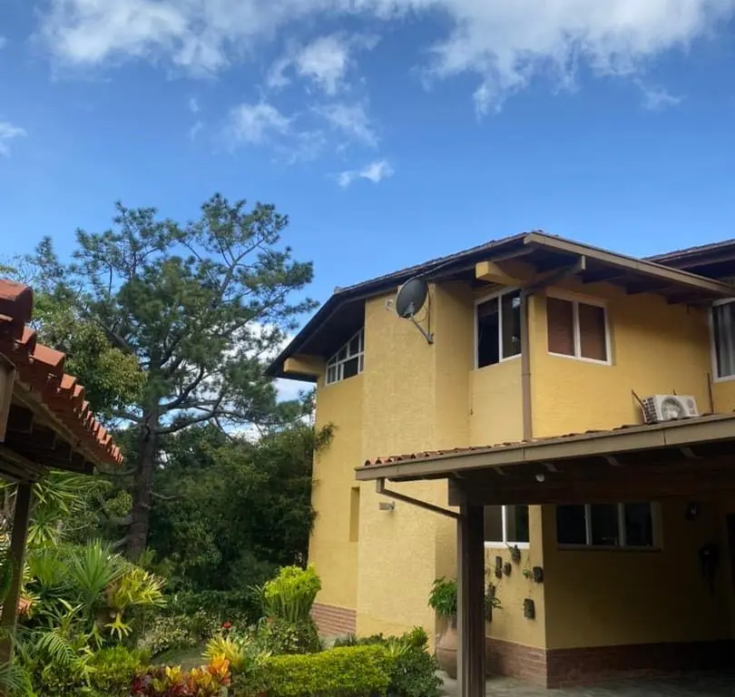 Casa en La Boyera, Caracas - 1