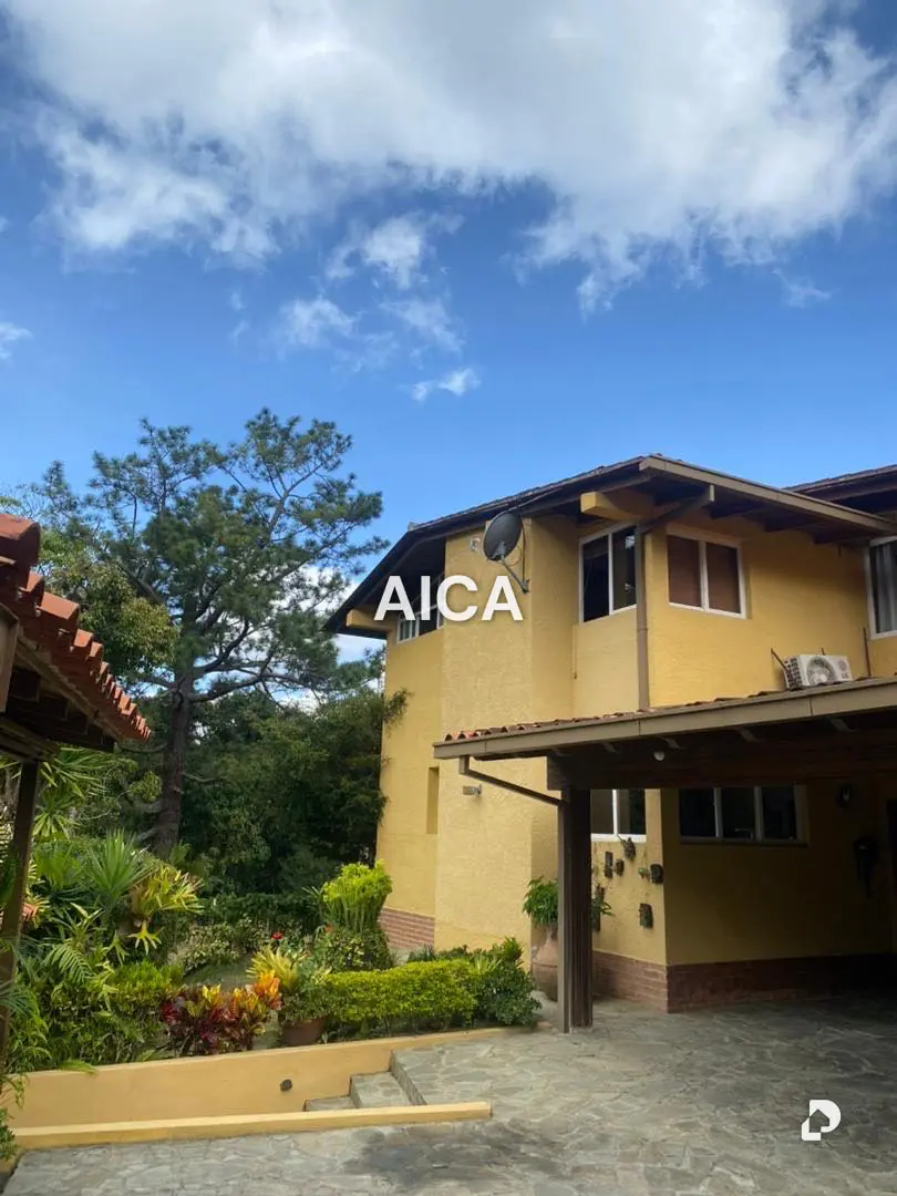 Casa en La Boyera, Caracas – 1