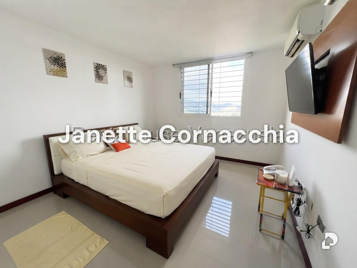 Apartamento en Colinas de La Tahona, Caracas – 21