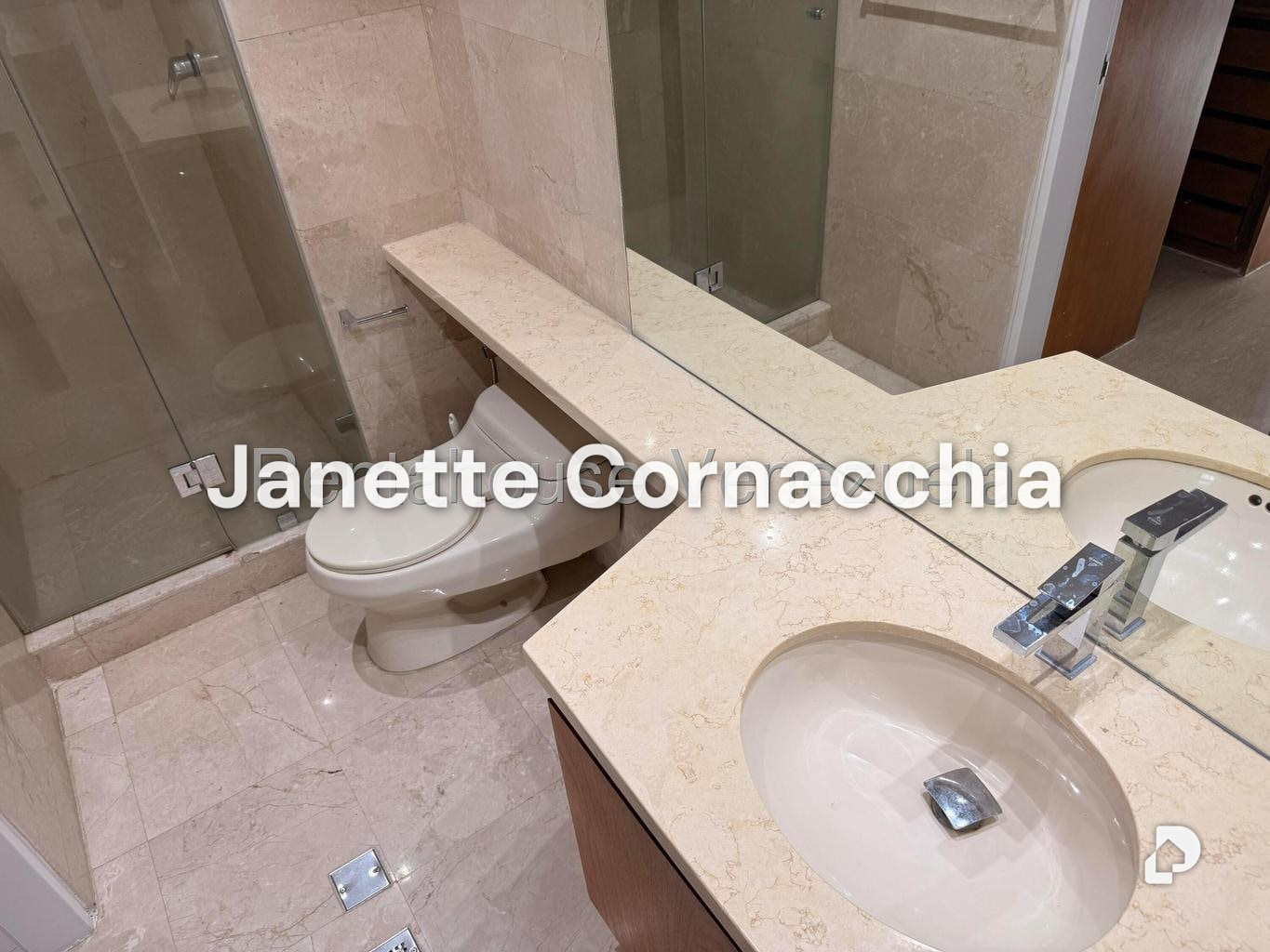 Apartamento en El Rosal, Caracas – 12