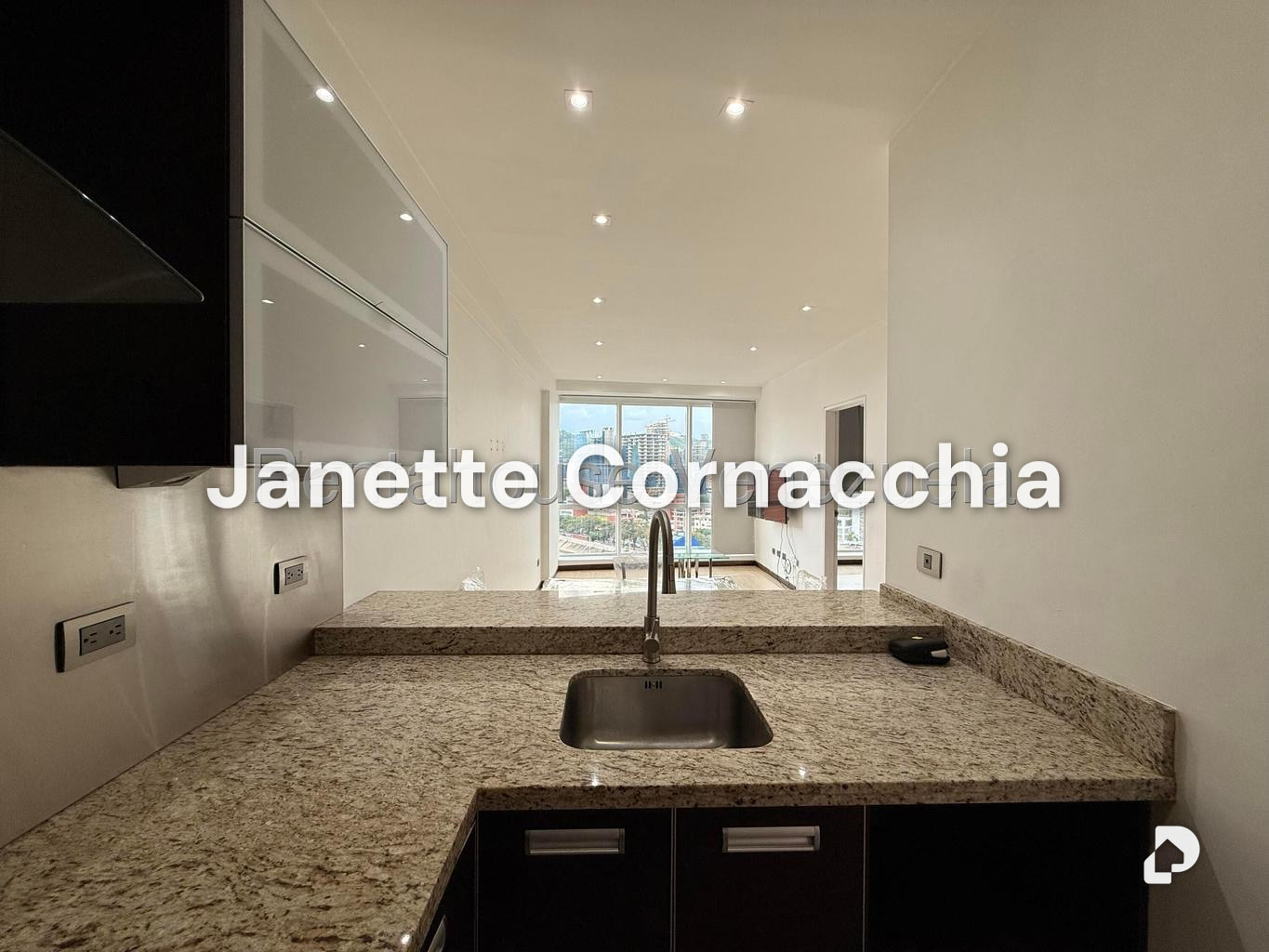 Apartamento en El Rosal, Caracas – 3