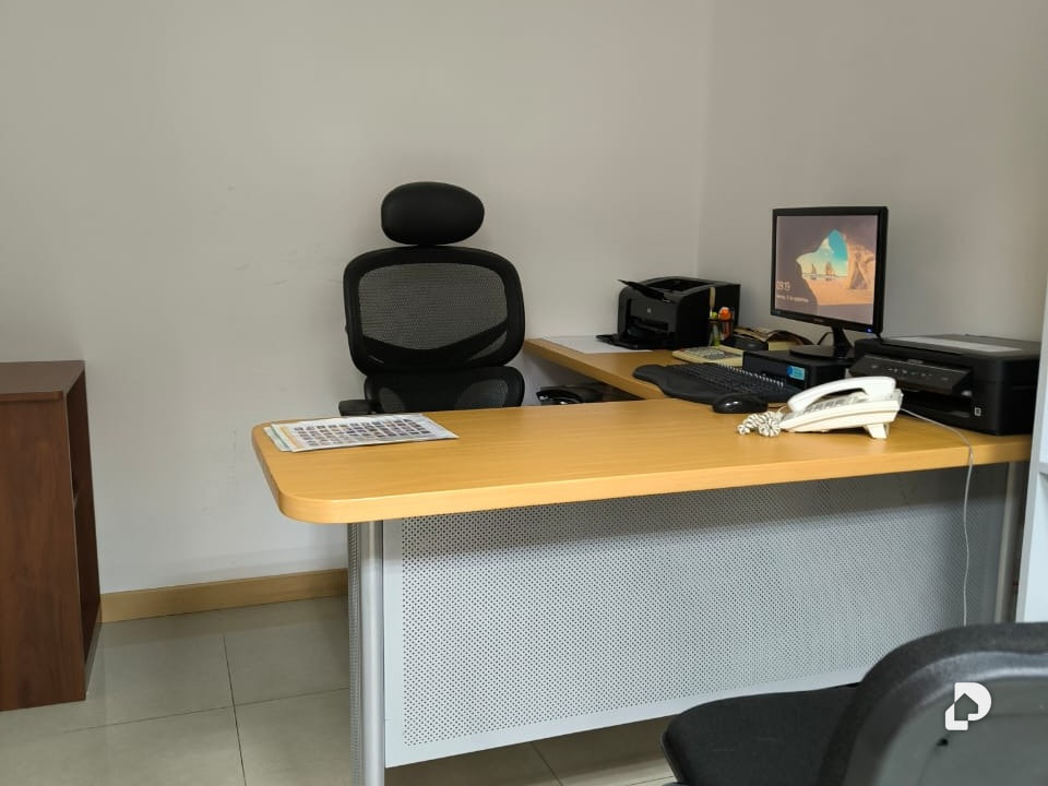 Oficina en Rosal Libertador, Caracas – 12