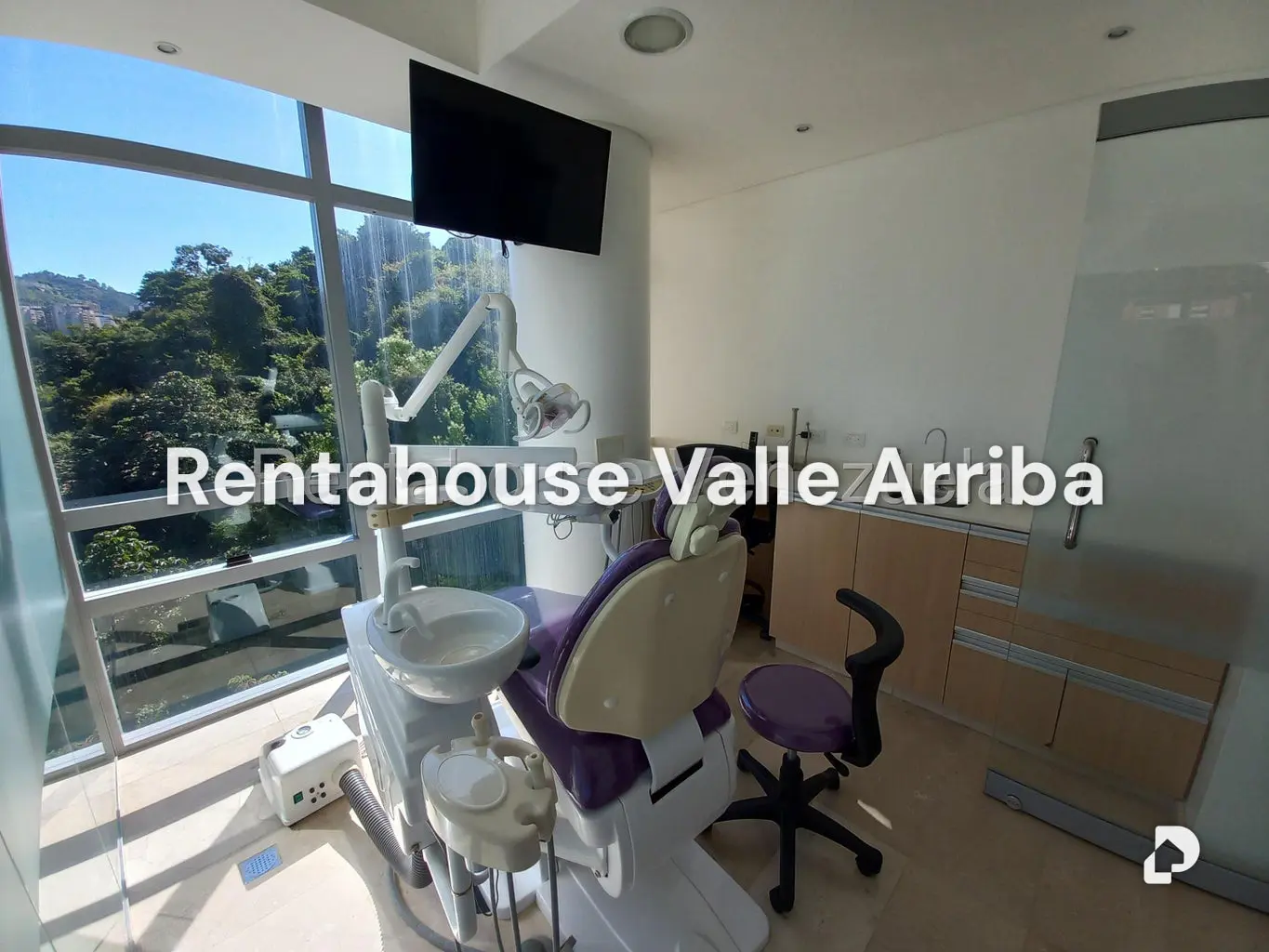 Local comercial en La Trinidad, Caracas – 4
