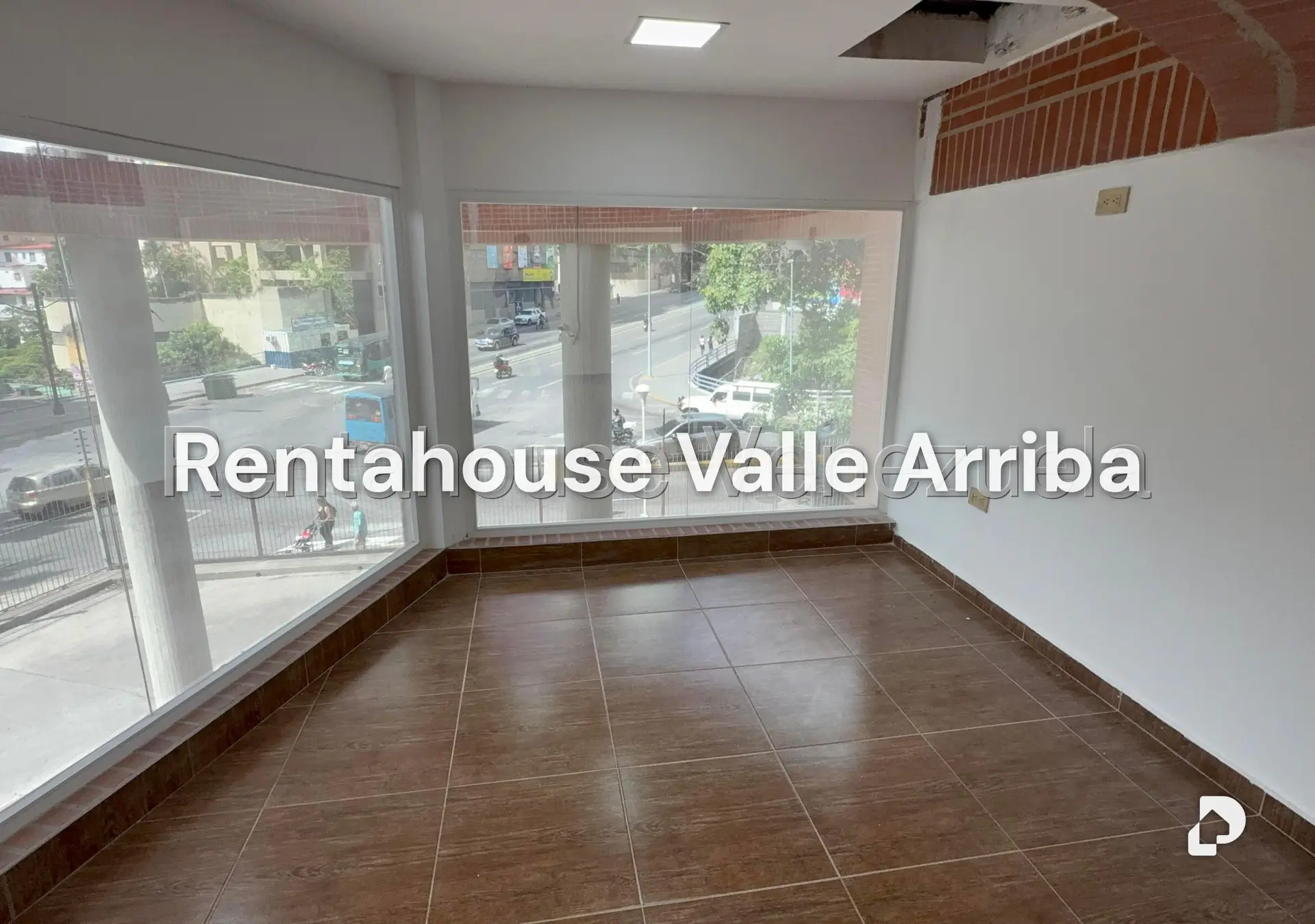 Local comercial en San Bernardino, Caracas – 25