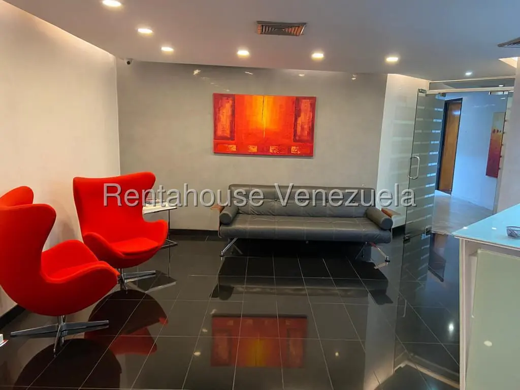 Oficina en Los Cortijos de Lourdes, Caracas - 1