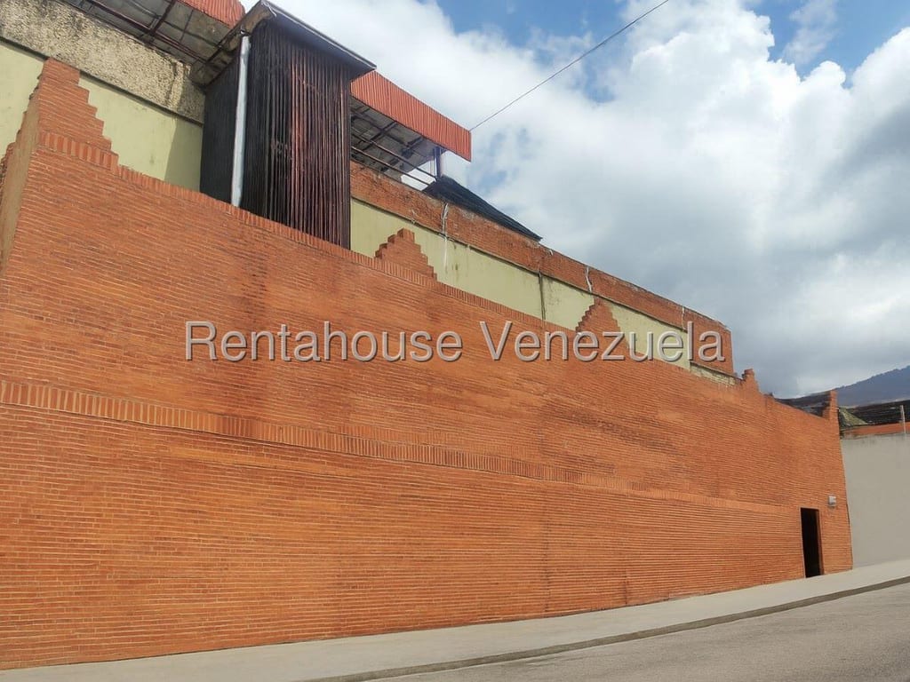 Edificio en Guaicaipuro, Caracas - 1