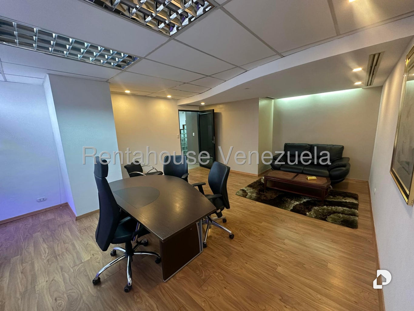 Oficina en Chuao, Caracas – 13