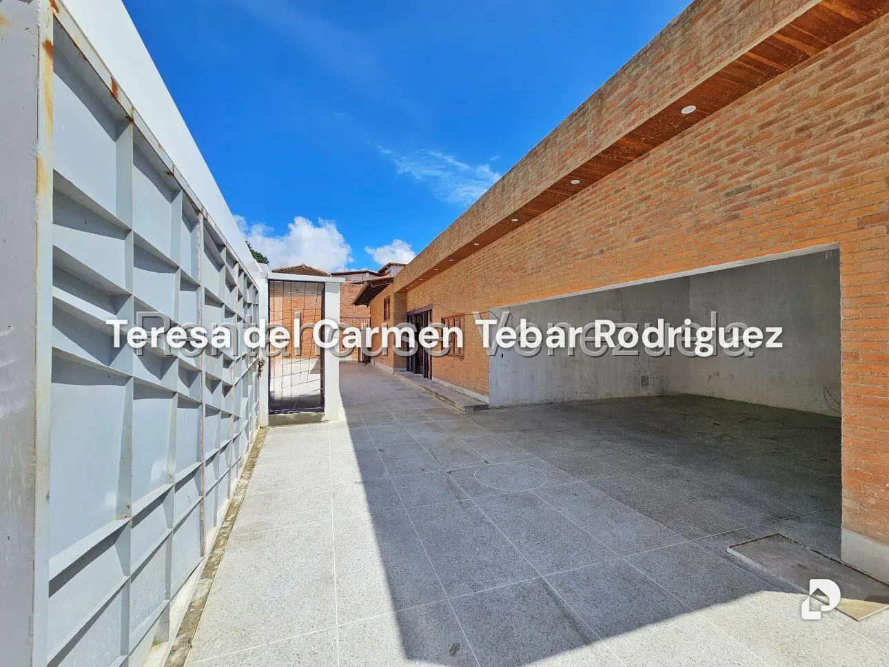 House in La Lagunita Country Club, Caracas – 74