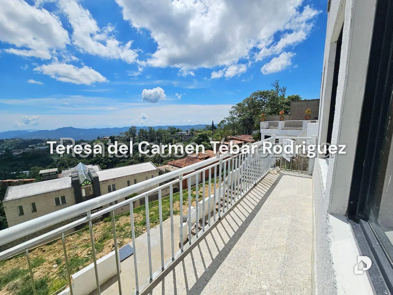 House in La Lagunita Country Club, Caracas – 70